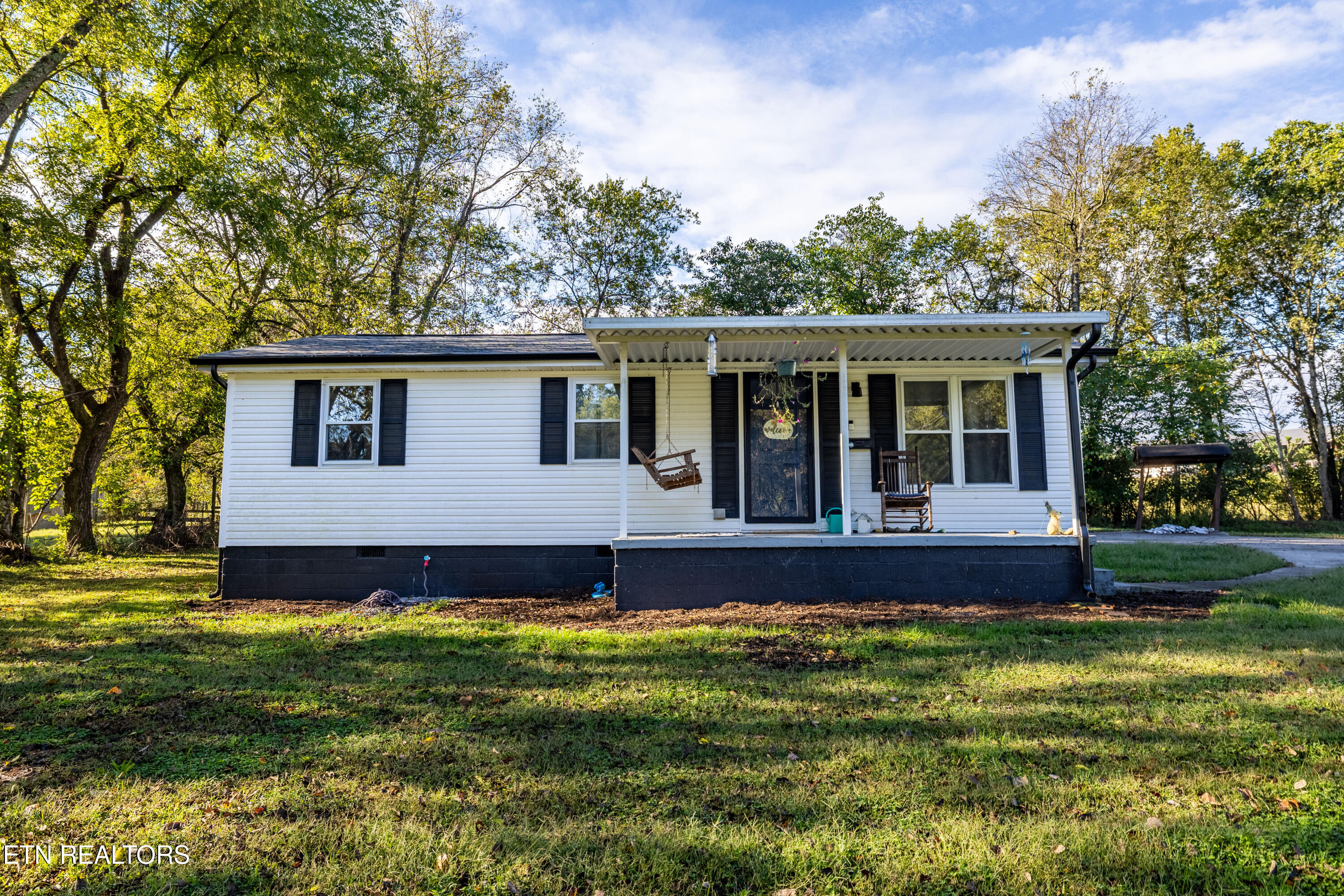 8722 Mascot Road Knoxville, TN 37924 - Photo 2 of 39 8722MascotRd-8