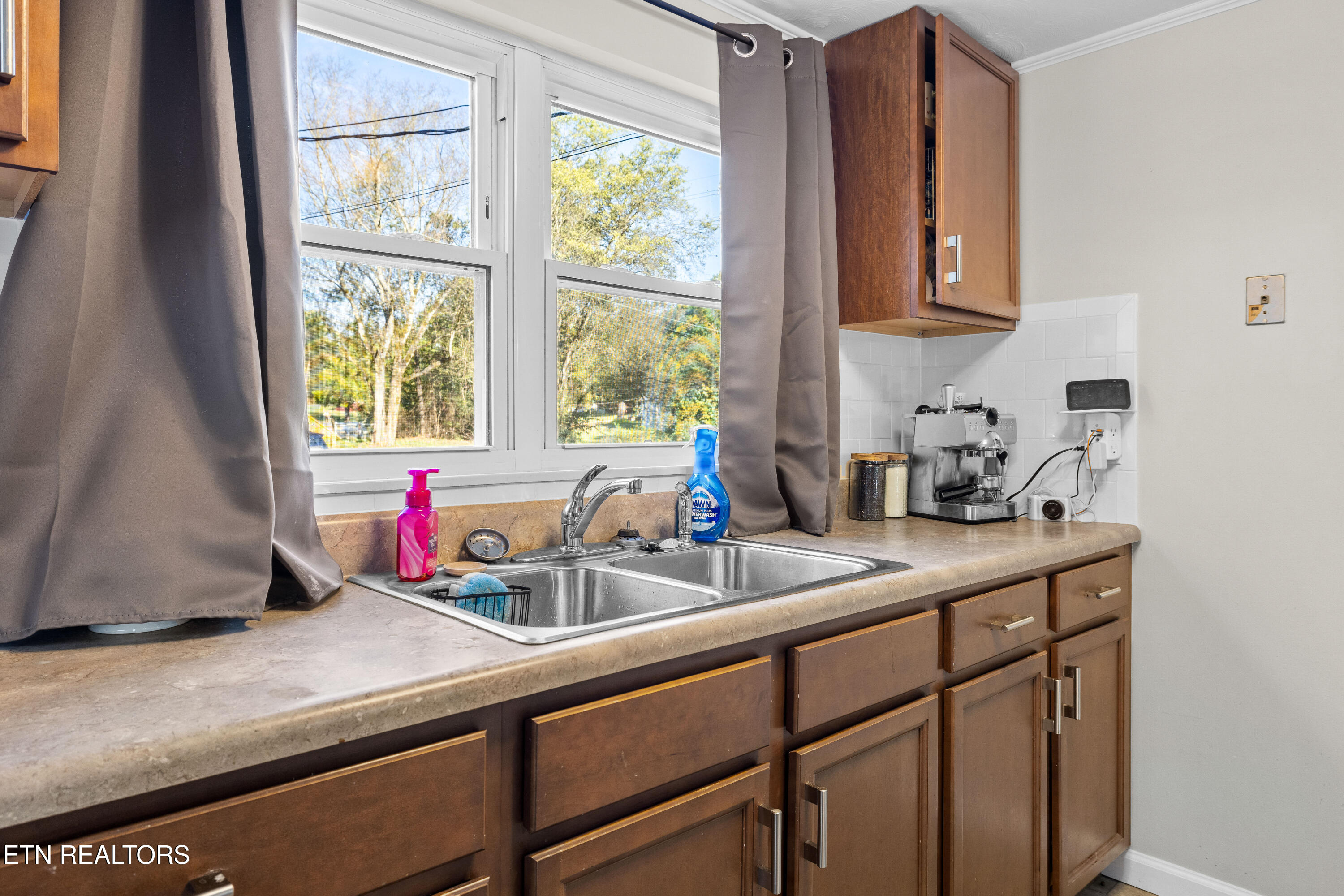 8722 Mascot Road Knoxville, TN 37924 - Photo 26 of 39 8722MascotRd-39