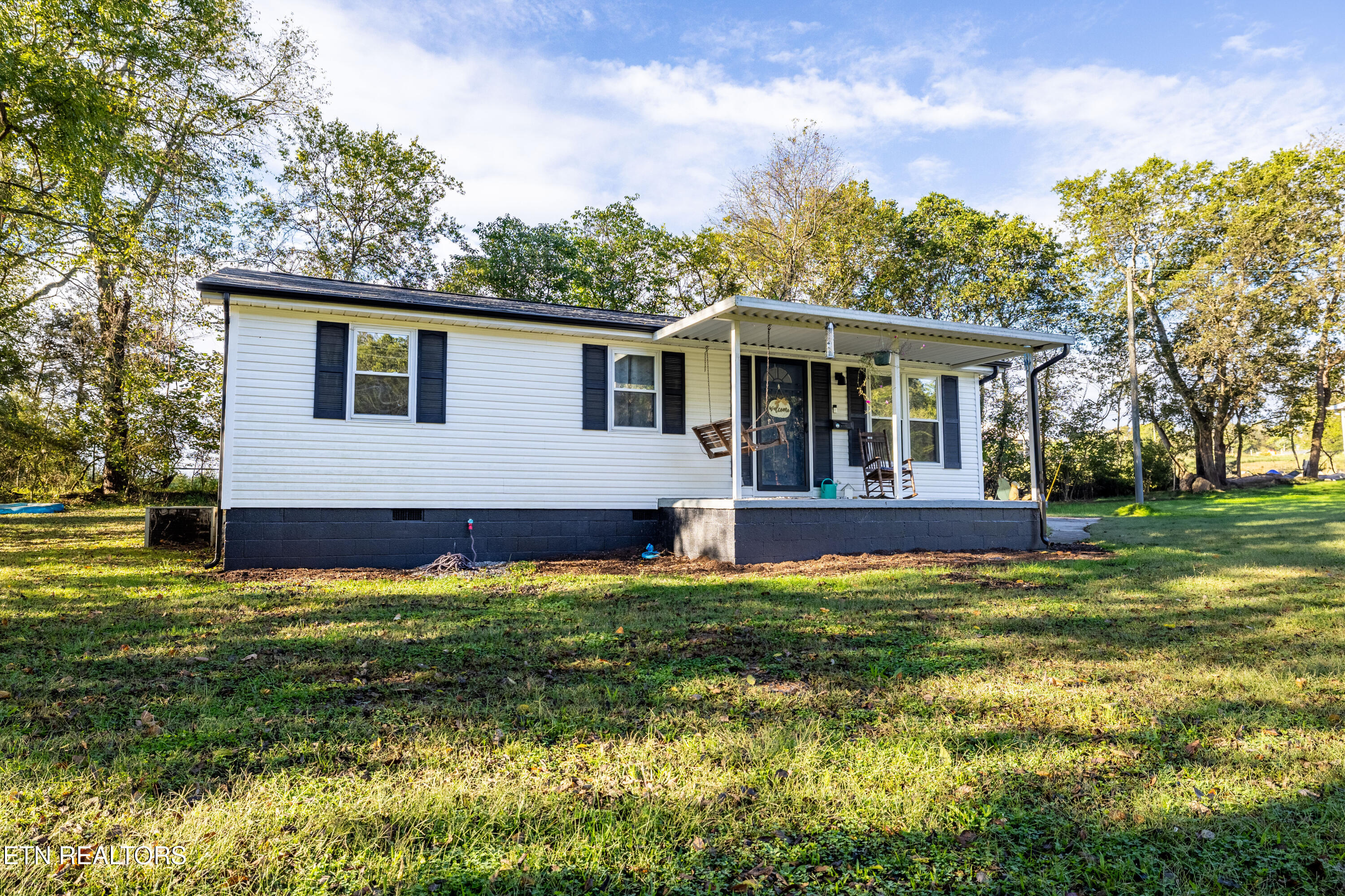 8722 Mascot Road Knoxville, TN 37924 - Photo 3 of 39 8722MascotRd-7