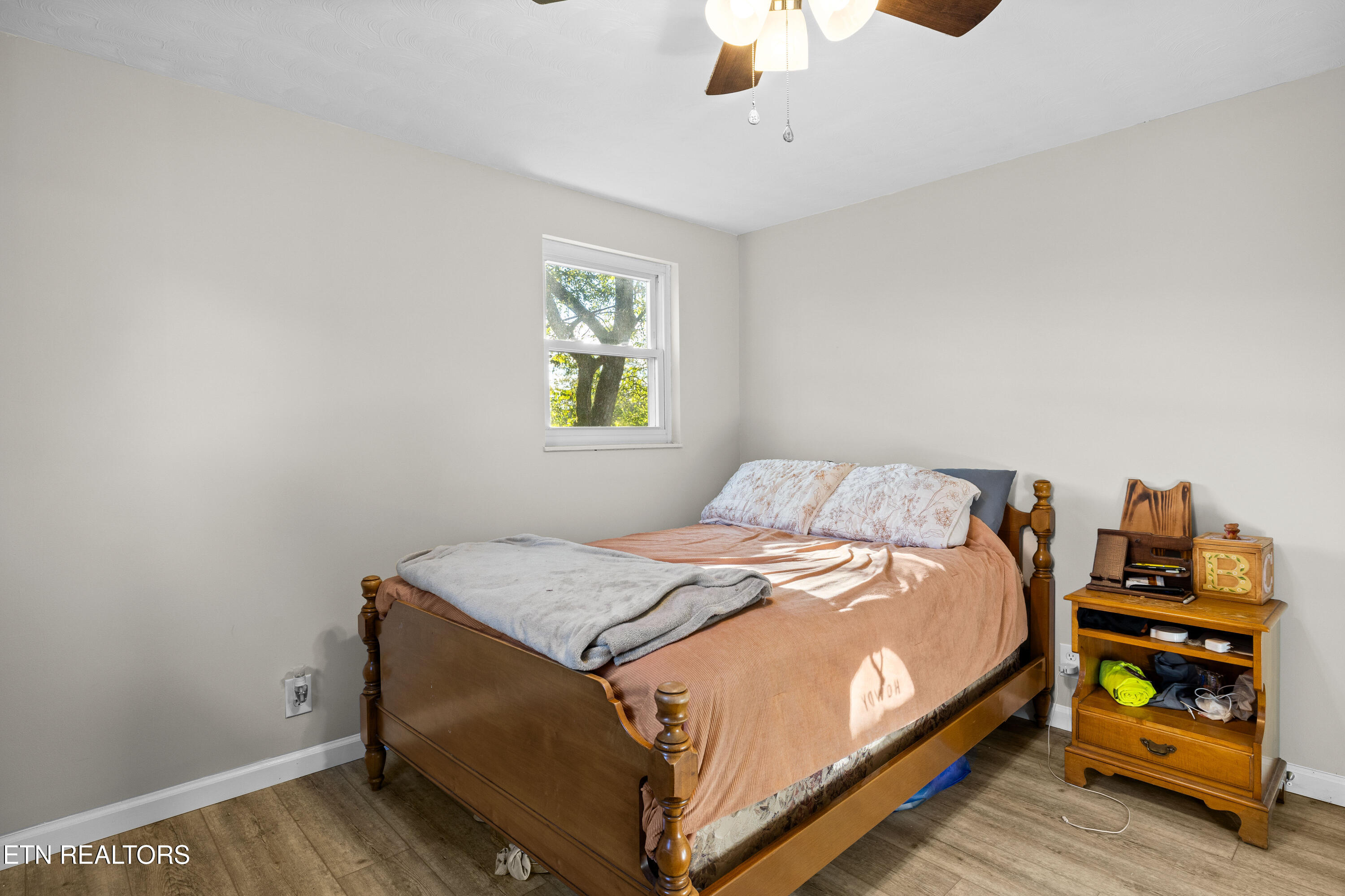 8722 Mascot Road Knoxville, TN 37924 - Photo 36 of 39 8722MascotRd-27