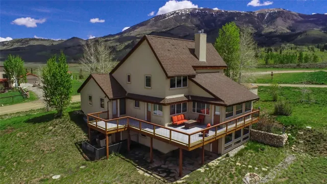 $2,249,000 | 446 Rodeo Drive, Silverthorne, CO 80498