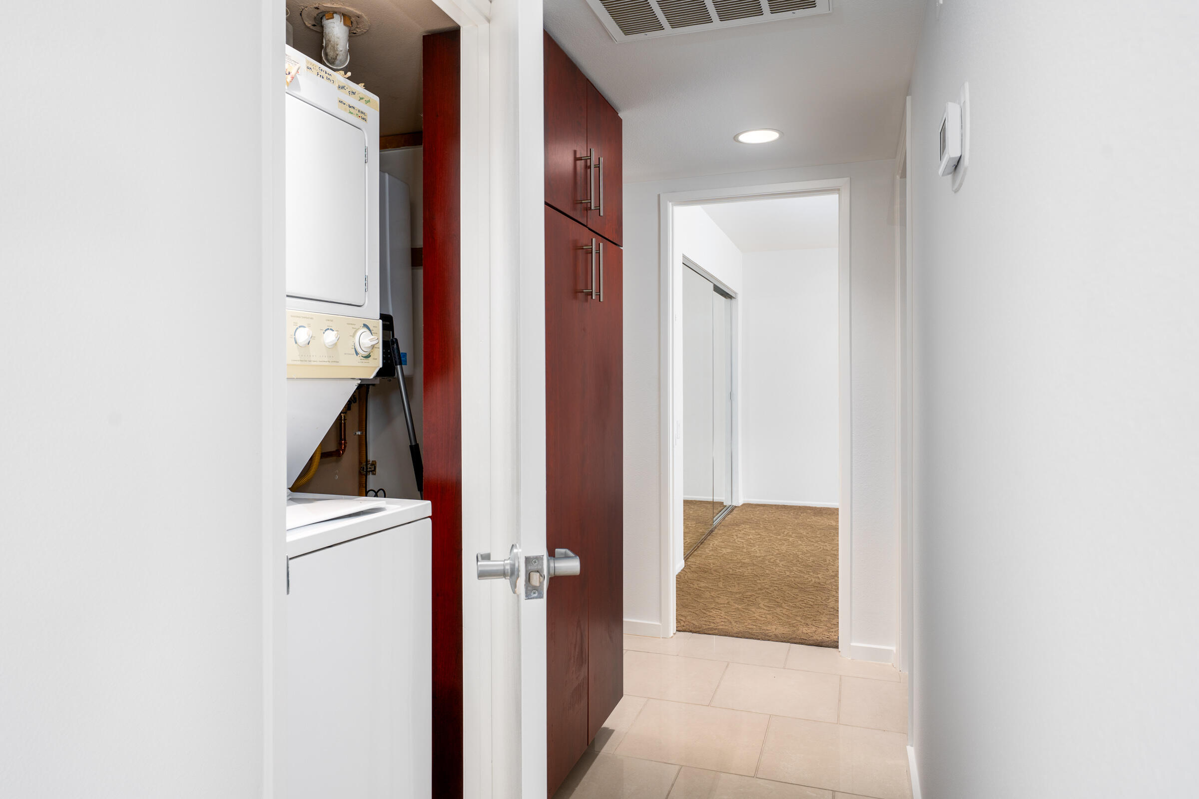 1111 East Ramon Road, Unit 29 Palm Springs, CA 92264 - Photo 12 of 39 Laundry Closet