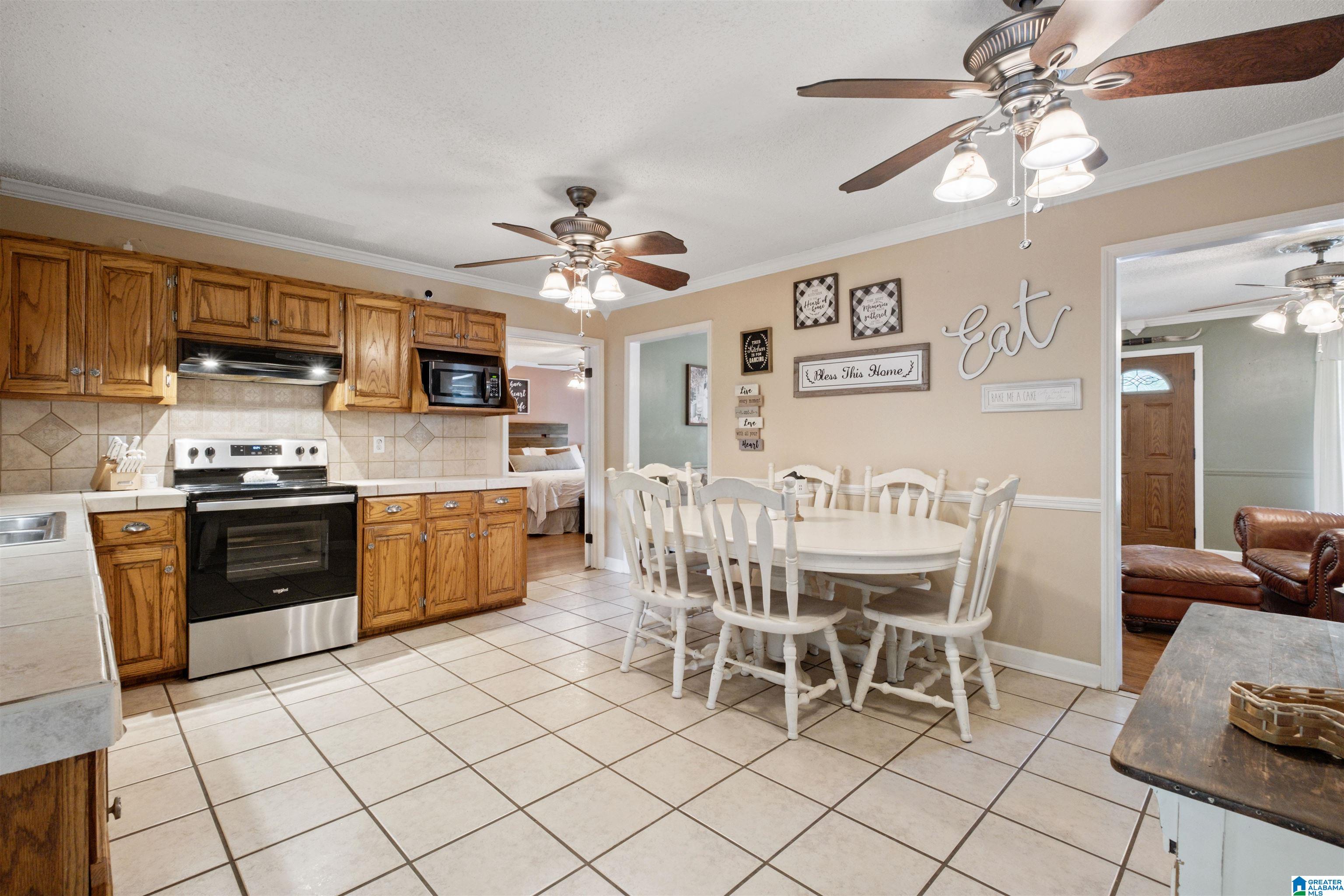 100 Sycamore Lane Rainbow City, AL 35906 - Photo 8 of 22
