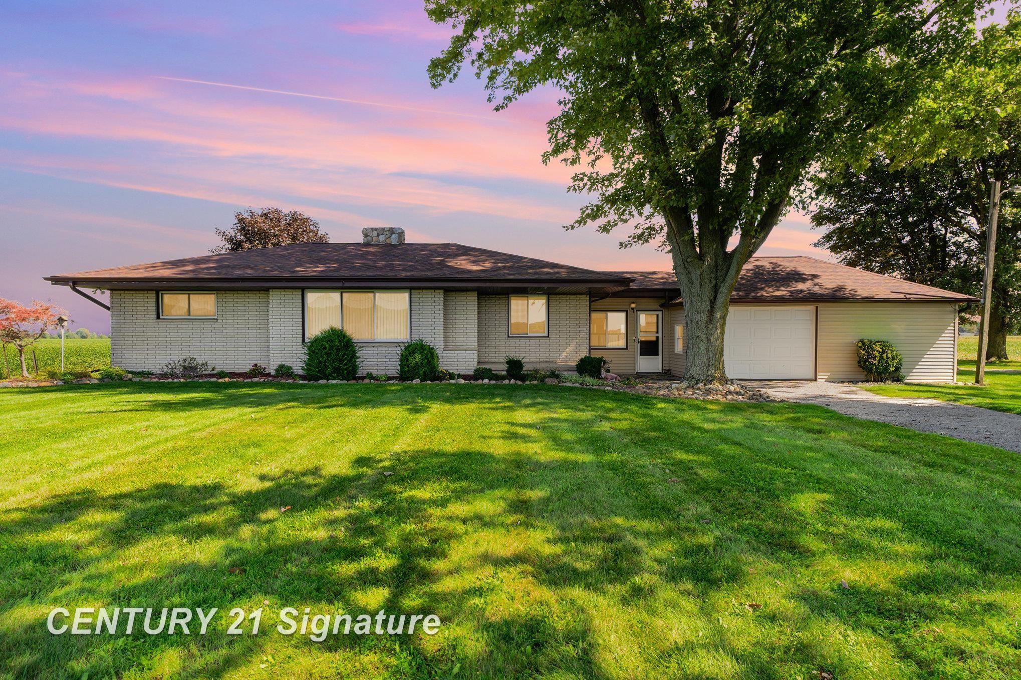 1755 South Orr Road Hemlock, MI 48626 - Photo 1 of 18