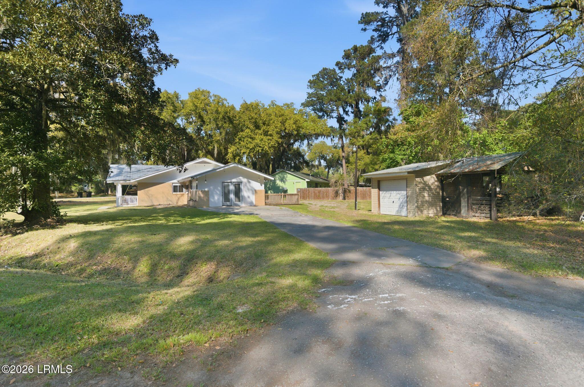 3014 Shell Point Road Beaufort, SC 29906 - Photo 43 of 45 lp2603221-1005