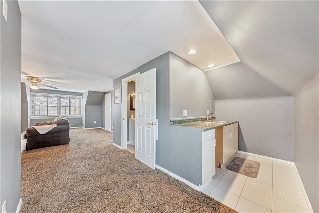 369 Iroquois Place Beaver, PA 15009 - Photo 18 of 25