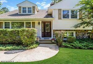 411 Butterfly Road Jackson, NJ 08527 - Photo 3 of 26 3