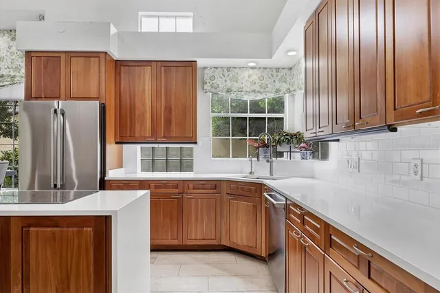 $719,900 | 6725 Virginia Crossing, University Park, FL 34201