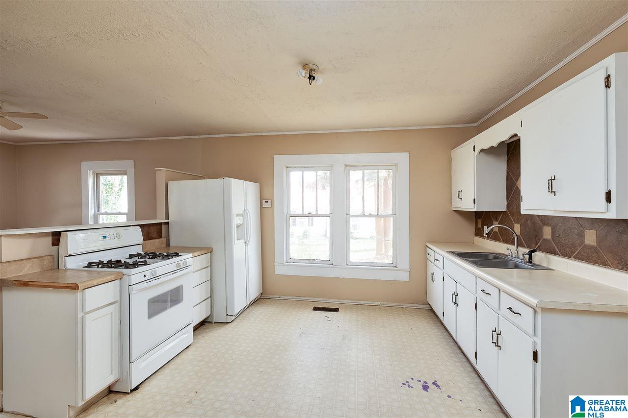 1208 2nd Street Southwest Cullman, AL 35055 - Photo 8 of 18