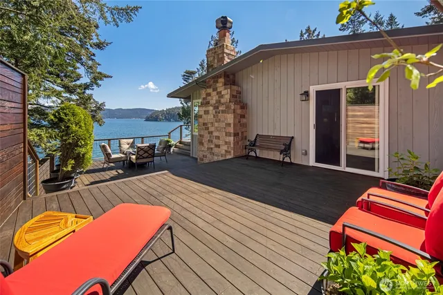 $2,137,500 | 162 Sea Ranch Road, Lopez Island, WA 98261