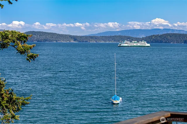 $2,137,500 | 162 Sea Ranch Road, Lopez Island, WA 98261