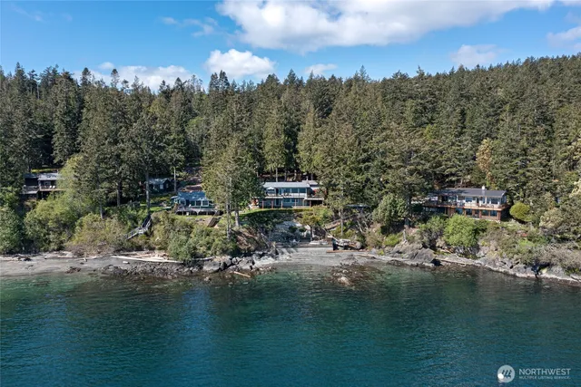 $2,137,500 | 162 Sea Ranch Road, Lopez Island, WA 98261