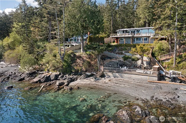 $2,137,500 | 162 Sea Ranch Road, Lopez Island, WA 98261