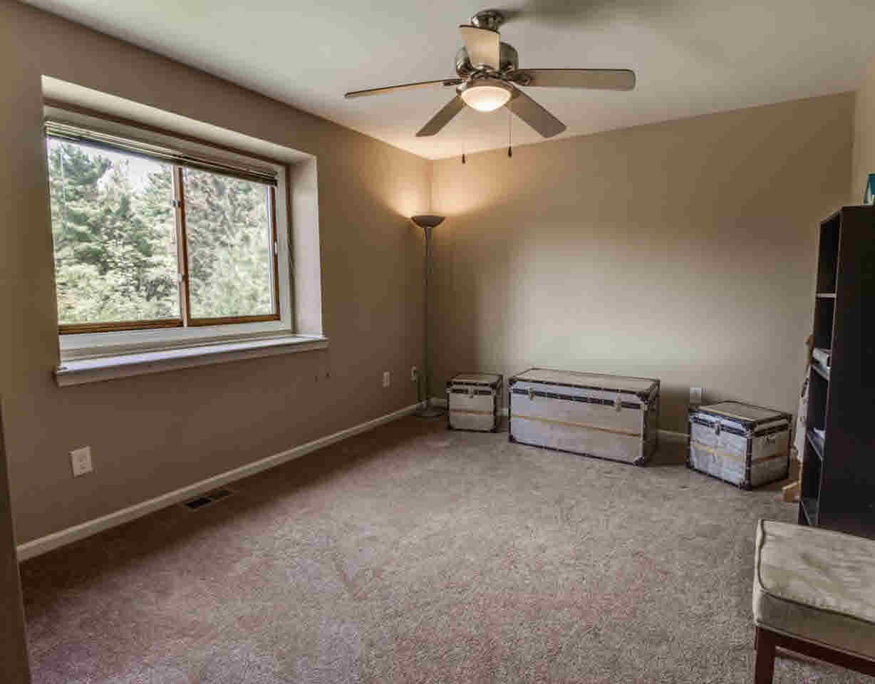 5572 Mabley Hill Road Fenton, MI 48430 - Photo 49 of 55 21361138-48.JPG