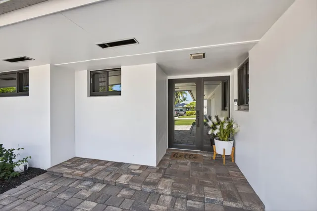 $13,500 | 12 Leeward Circle, Tequesta, FL 33469