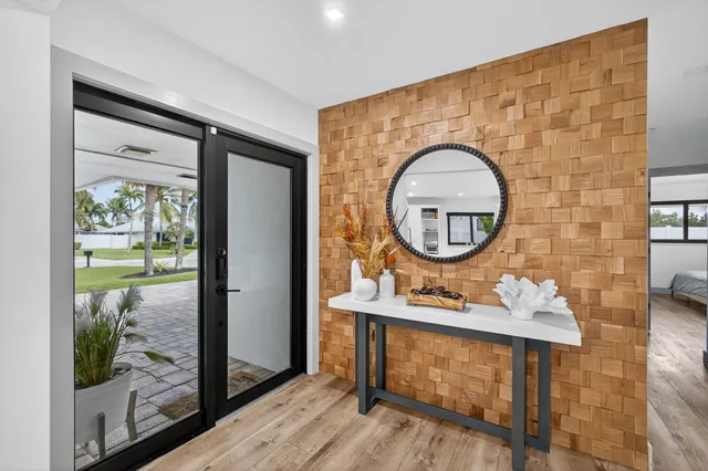 $13,500 | 12 Leeward Circle, Tequesta, FL 33469