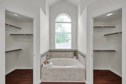 $324,900 | 114 Regency Way, Conroe, TX 77304