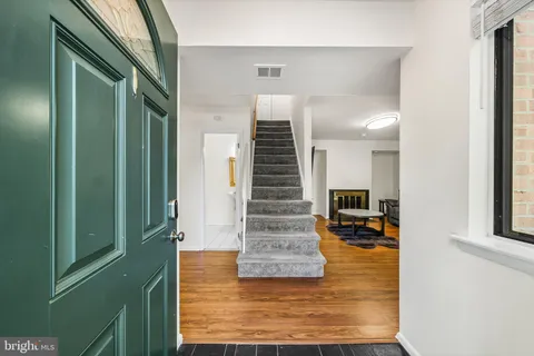$395,000 | 700 Ardmore Avenue, Unit 510, Ardmore, PA 19003