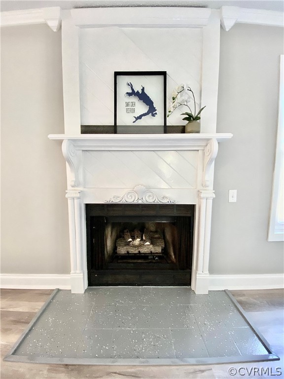 14120 Ridge Creek Road Midlothian, VA 23112 - Photo 6 of 30 a living room with a fireplace and a fireplace