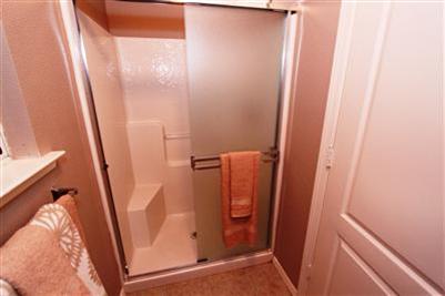 21779 Valley View Road Madera, CA 93638 - Photo 9 of 17 Master bathroom shower