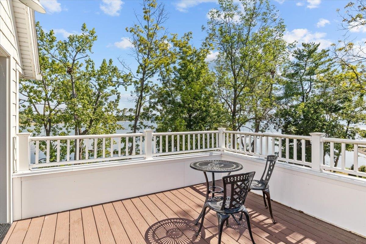 451 Appletree Point Road Burlington, VT 05408 - Photo 20 of 38