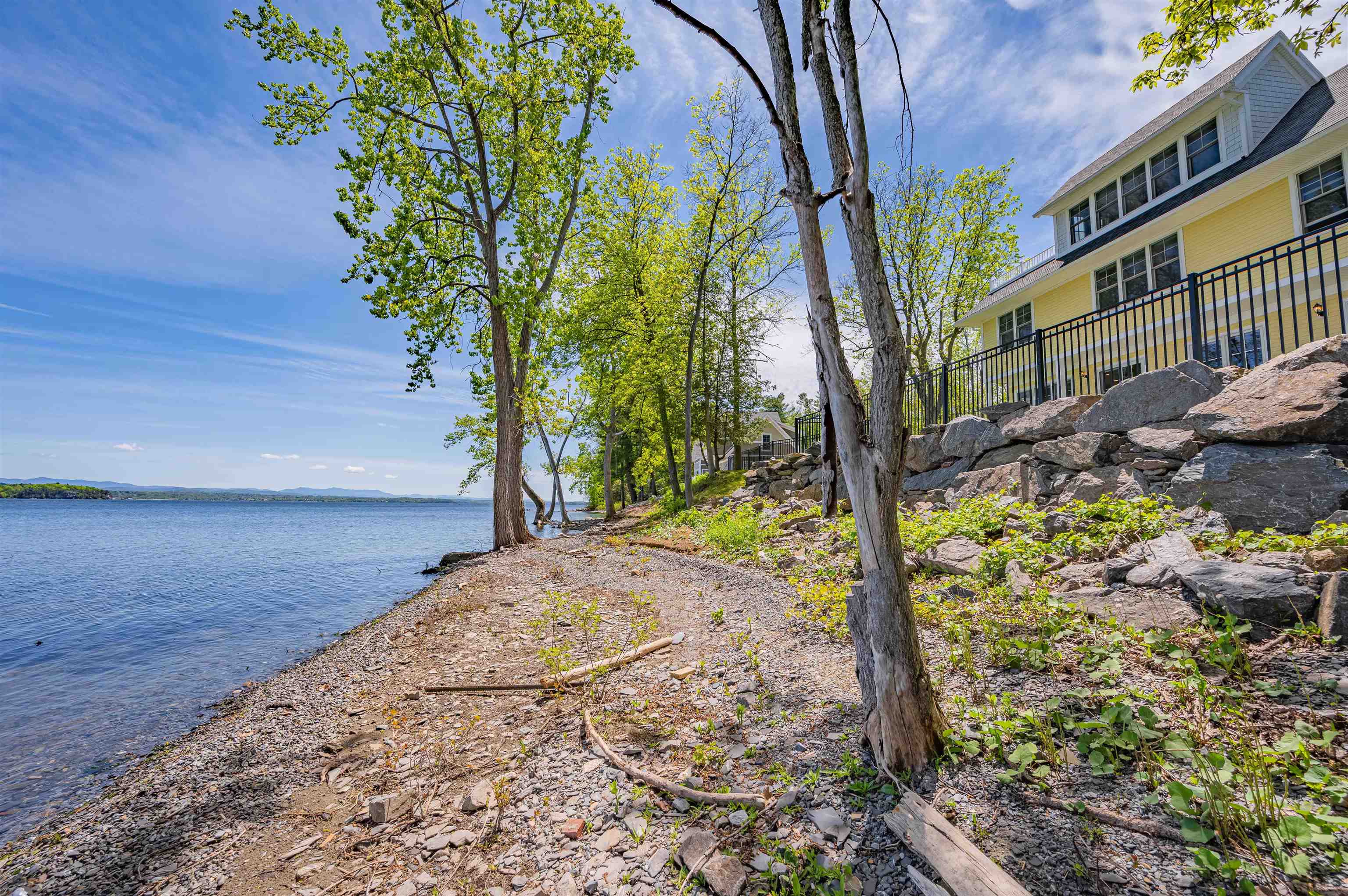 451 Appletree Point Road Burlington, VT 05408 - Photo 29 of 38