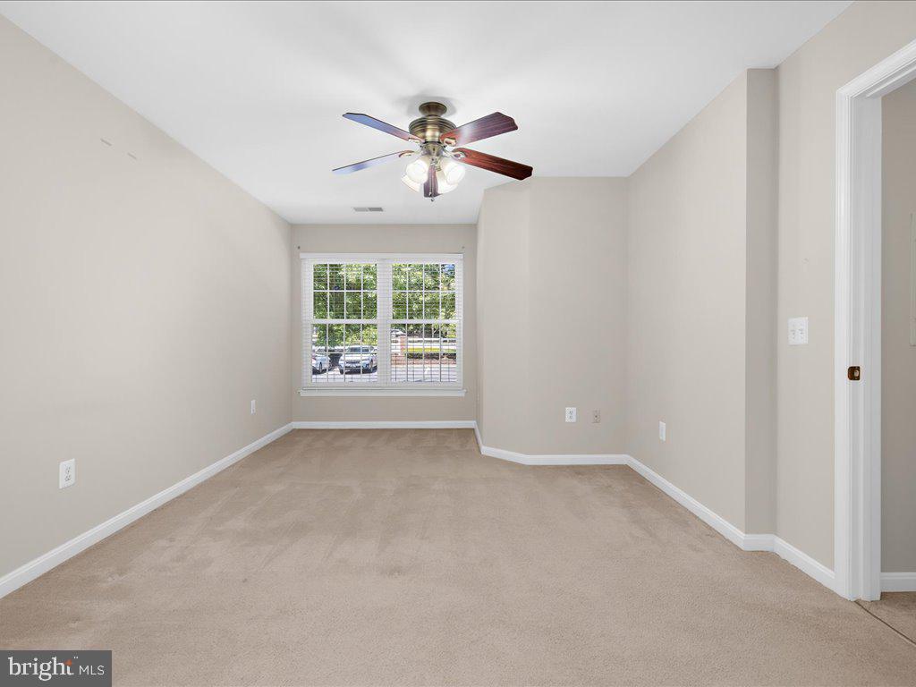 1978 Scotts Crossing Way, Unit 103 Annapolis, MD 21401 - Photo 19 of 42 Primary Bedroom