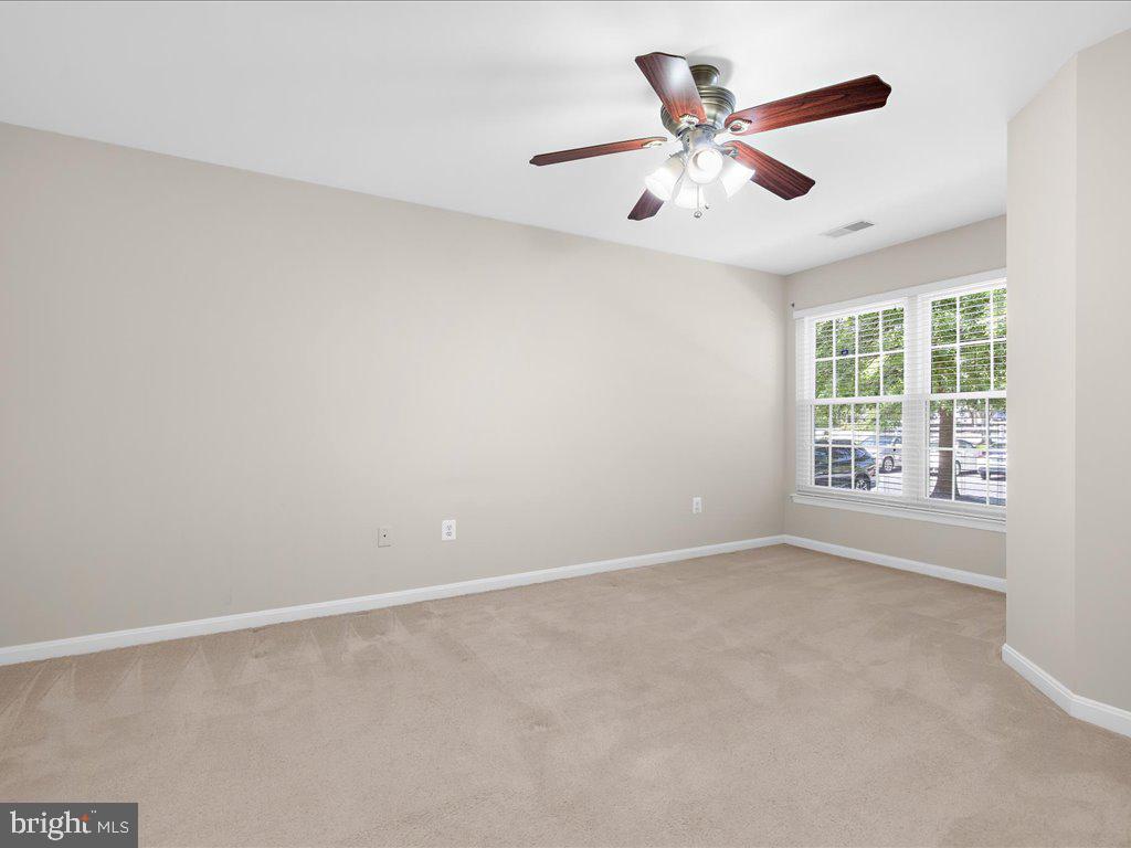 1978 Scotts Crossing Way, Unit 103 Annapolis, MD 21401 - Photo 23 of 42 Primary Bedroom