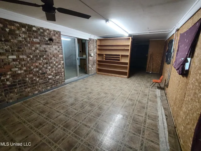 $100,000 | 203 Lynwood Drive, Ferriday, LA 71334