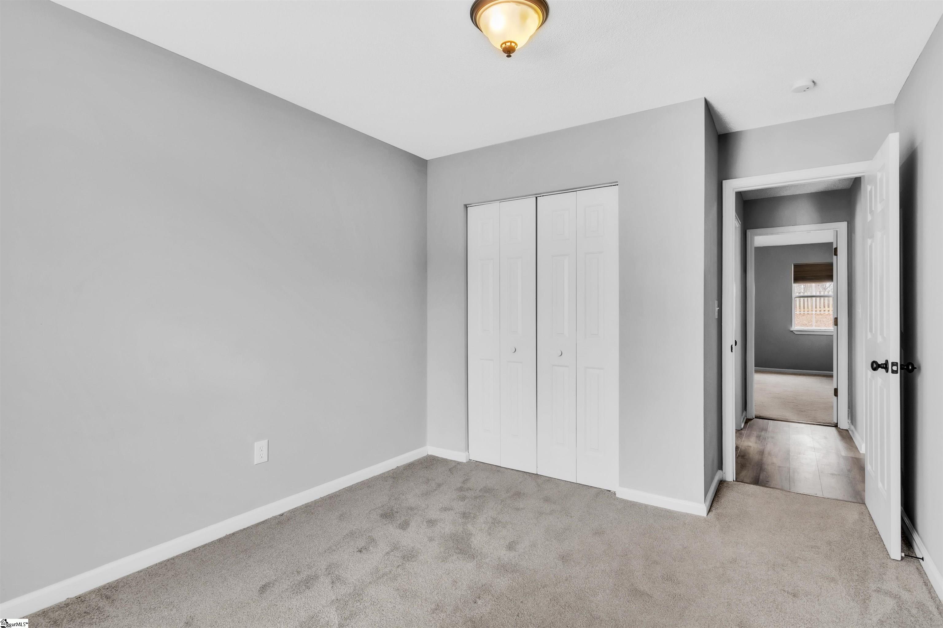 102 West Fall River Way Simpsonville, SC 29680 - Photo 13 of 26