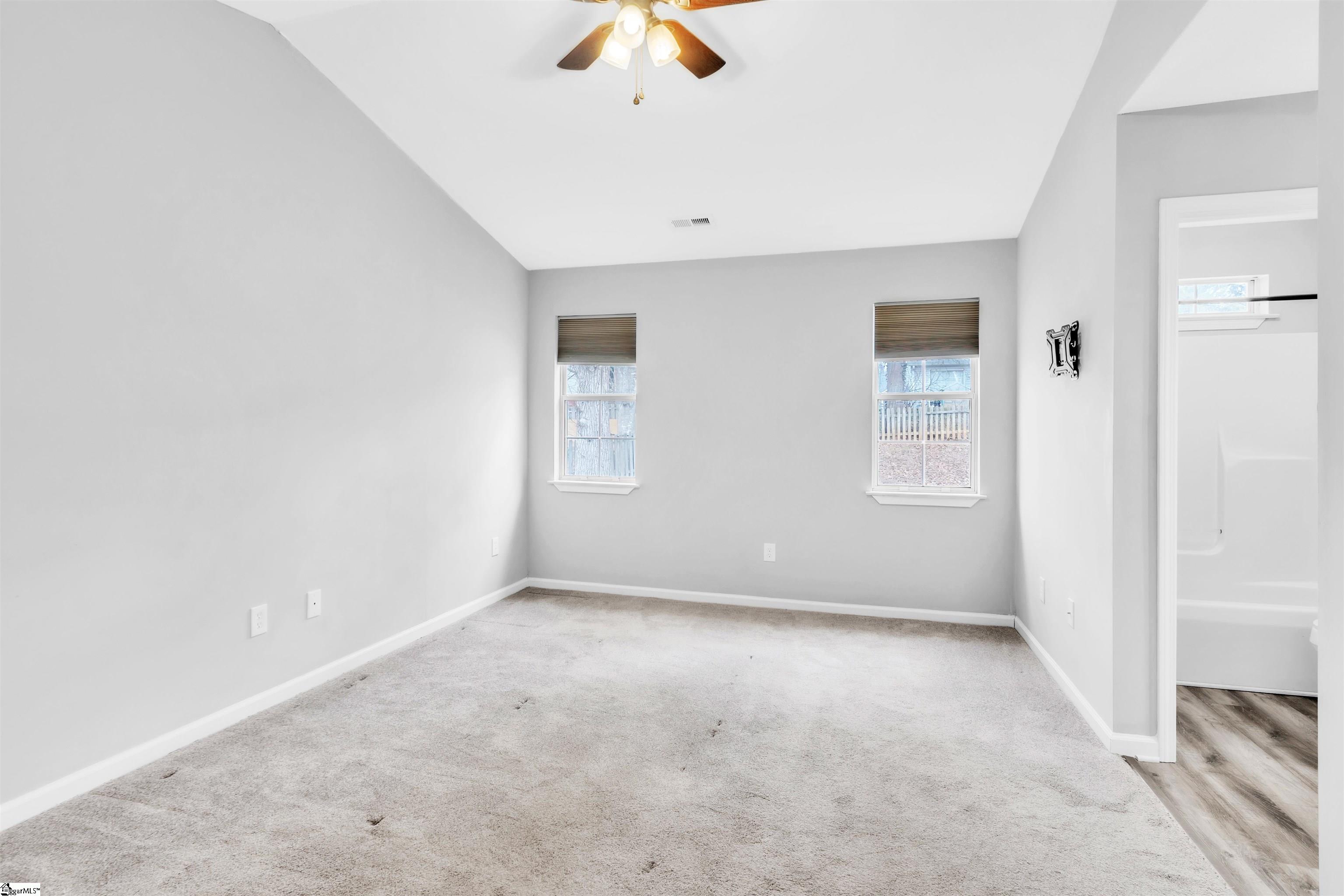 102 West Fall River Way Simpsonville, SC 29680 - Photo 9 of 26