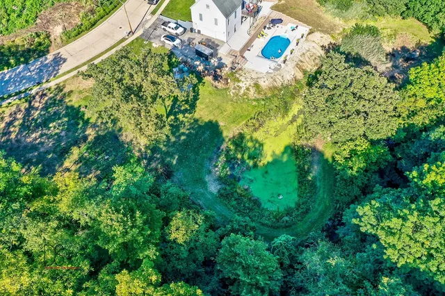 $45,500 | 411 Deer Timber Lane, Ottawa, IL 61350