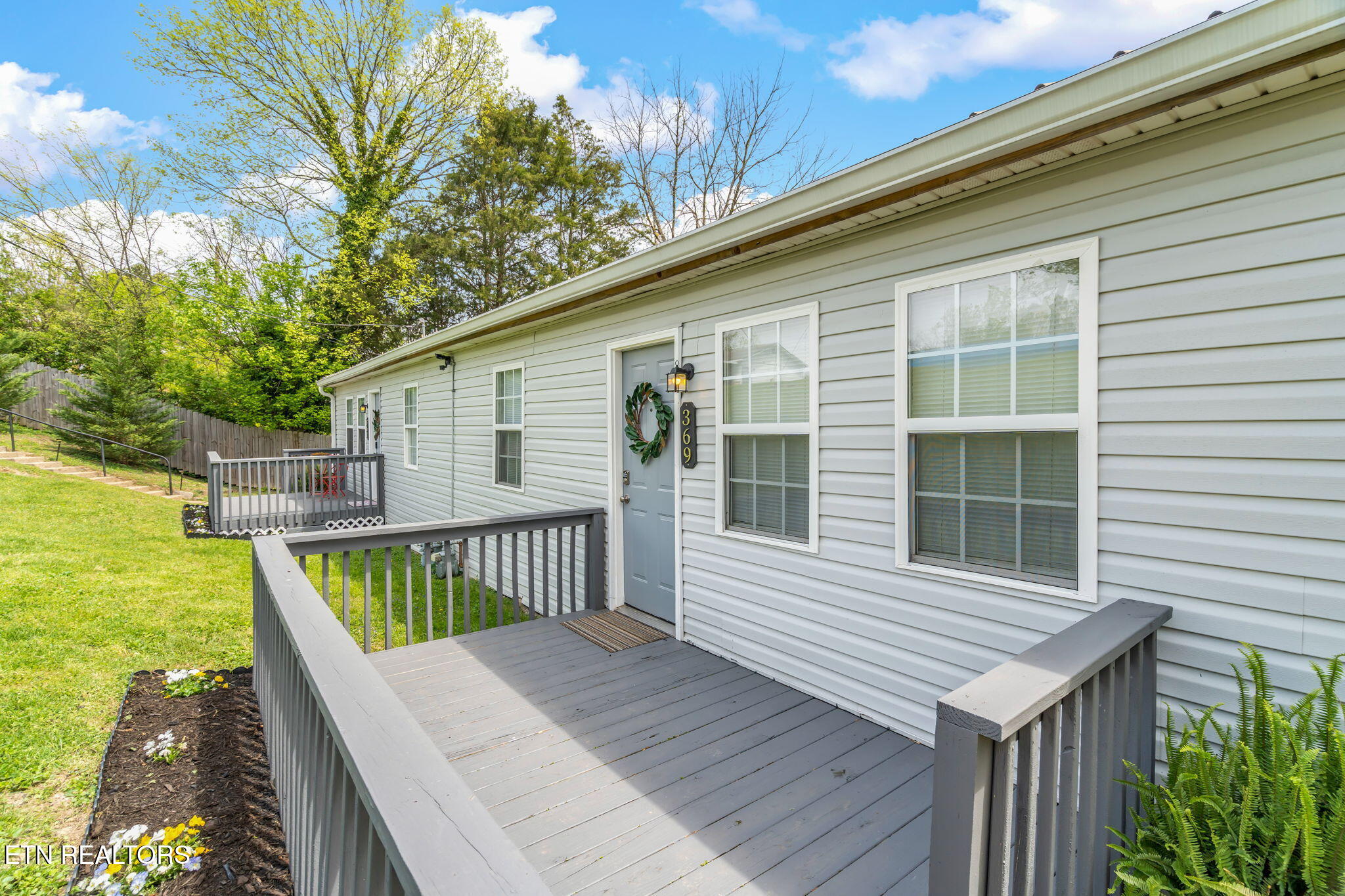 369 Robertsville Road Oak Ridge, TN 37830 - Photo 12 of 38 369 exterior