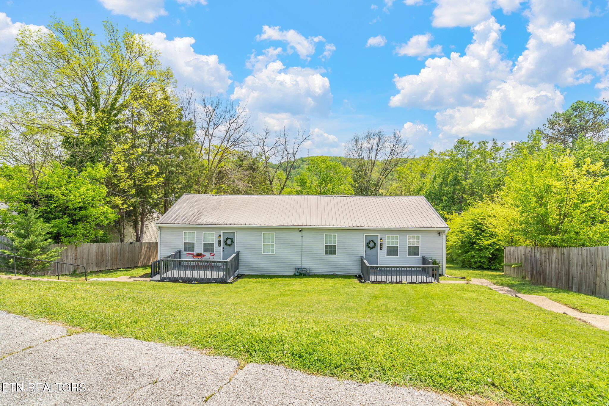 369 Robertsville Road Oak Ridge, TN 37830 - Photo 2 of 38 0-web-or-mls-369 Robertsville Road-2