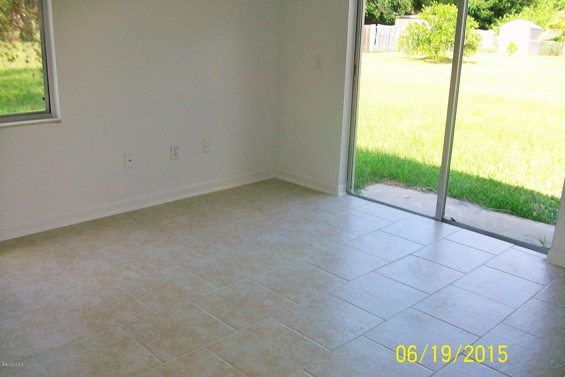 907 Commerce Road Southeast Palm Bay, FL 32909 - Photo 6 of 17 101_0093 (2)