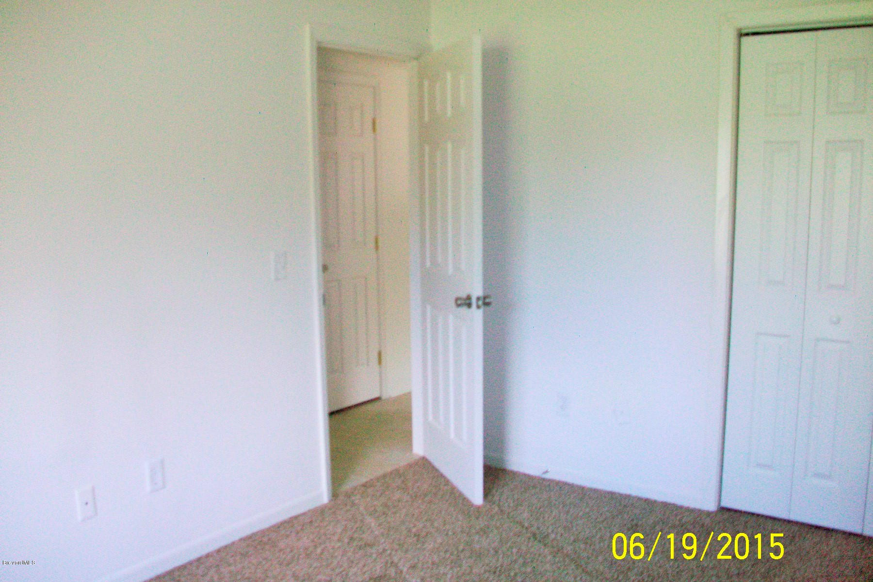 907 Commerce Road Southeast Palm Bay, FL 32909 - Photo 10 of 17 101_0097 (2)