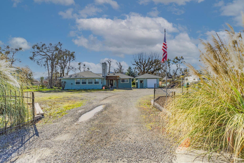 3149 Hanley Road Central Point, OR 97502 - Photo 43 of 47 HD-39