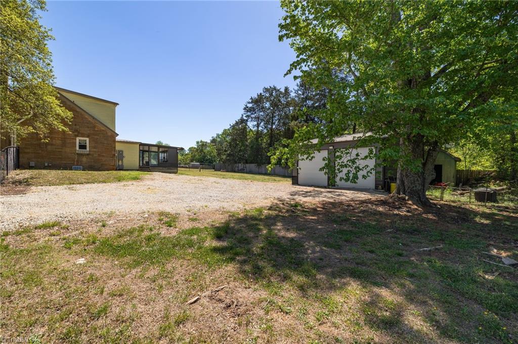 2039 Scalesville Road Summerfield, NC 27358 - Photo 38 of 50
