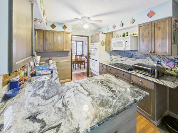 $299,900 | 543 5th Avenue Northeast, Melrose, MN 56352