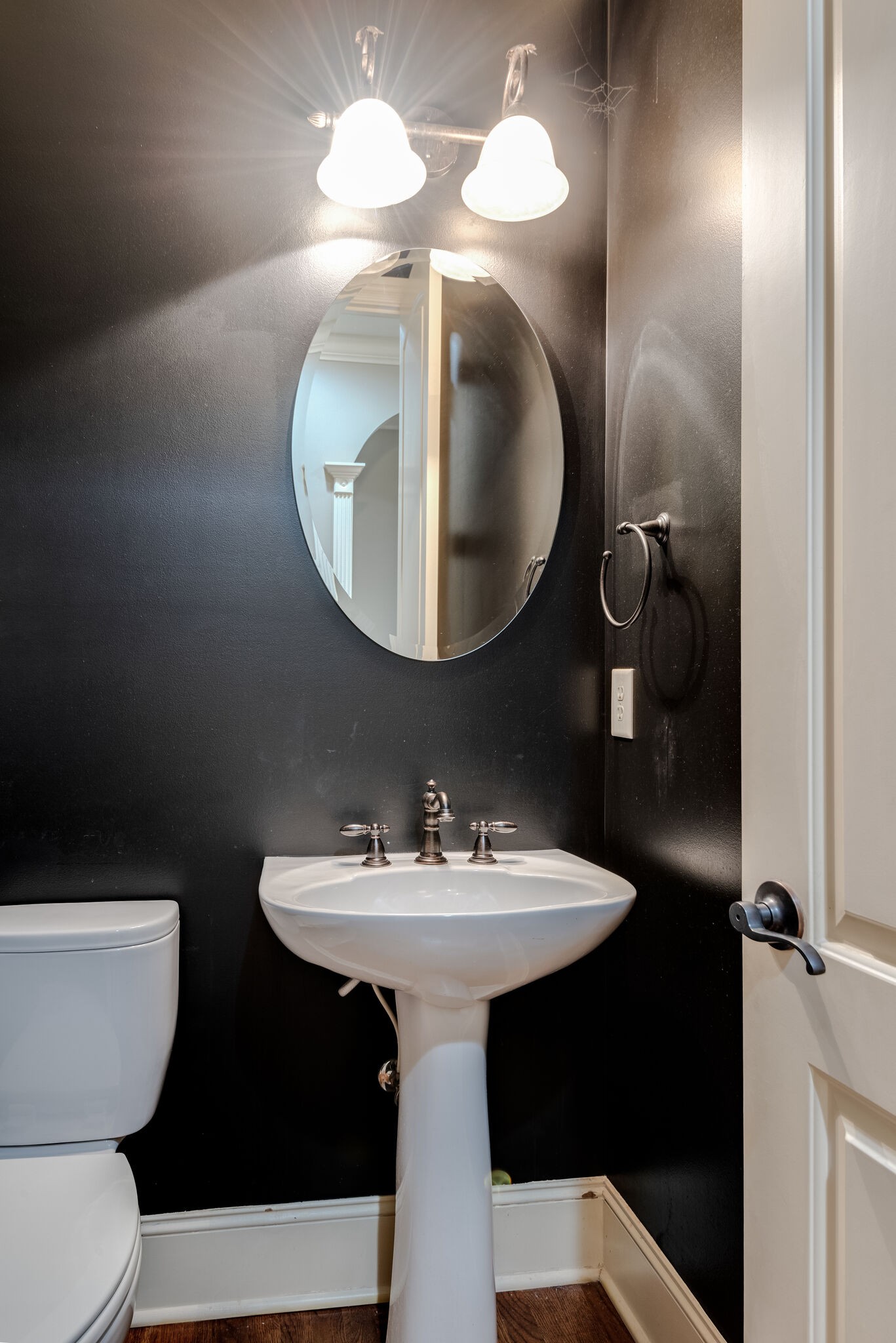 281 King Arthur Circle Franklin, TN 37067 - Photo 27 of 47 a bathroom with a sink and a mirror