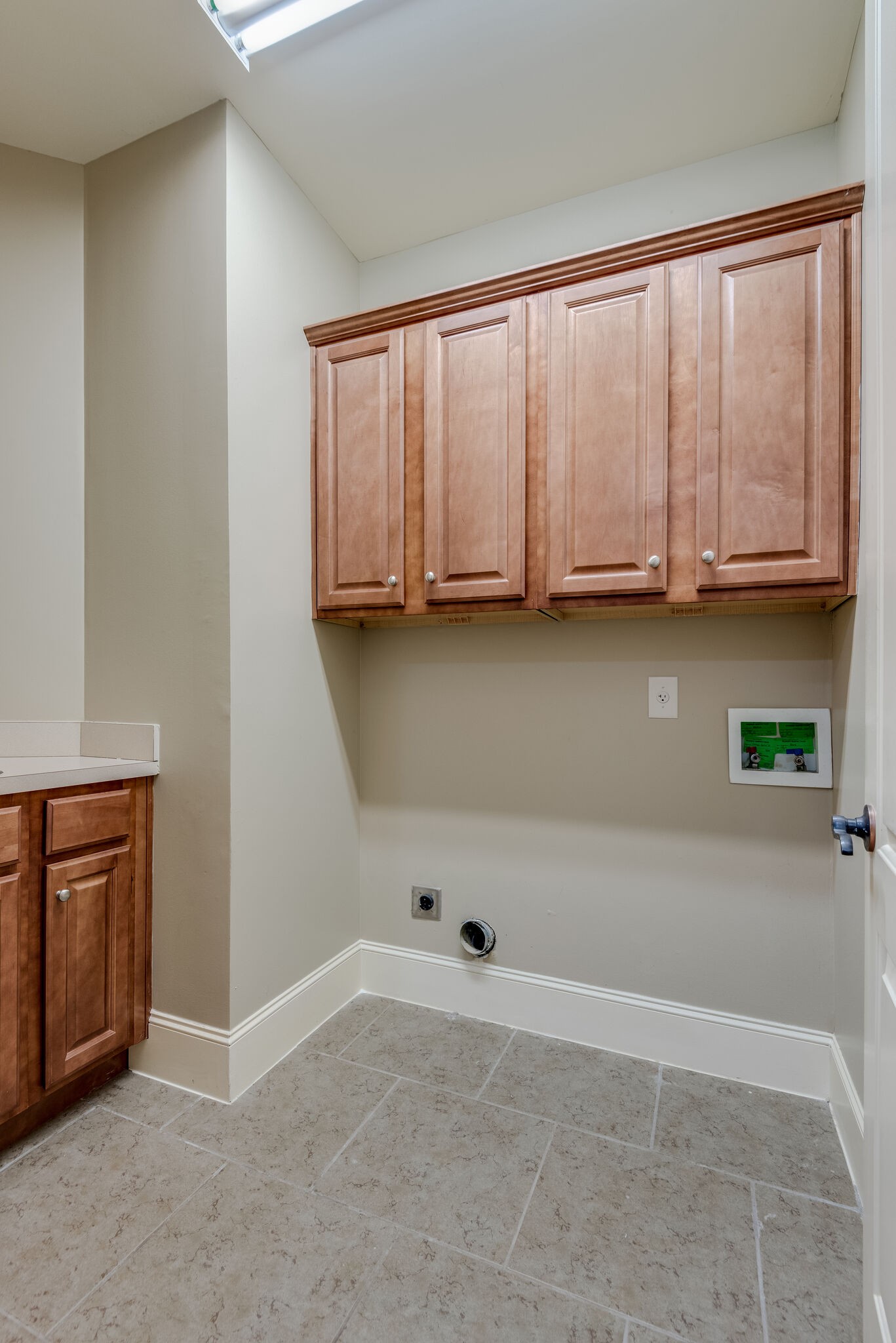 281 King Arthur Circle Franklin, TN 37067 - Photo 28 of 47 a view of an empty room with a fireplace