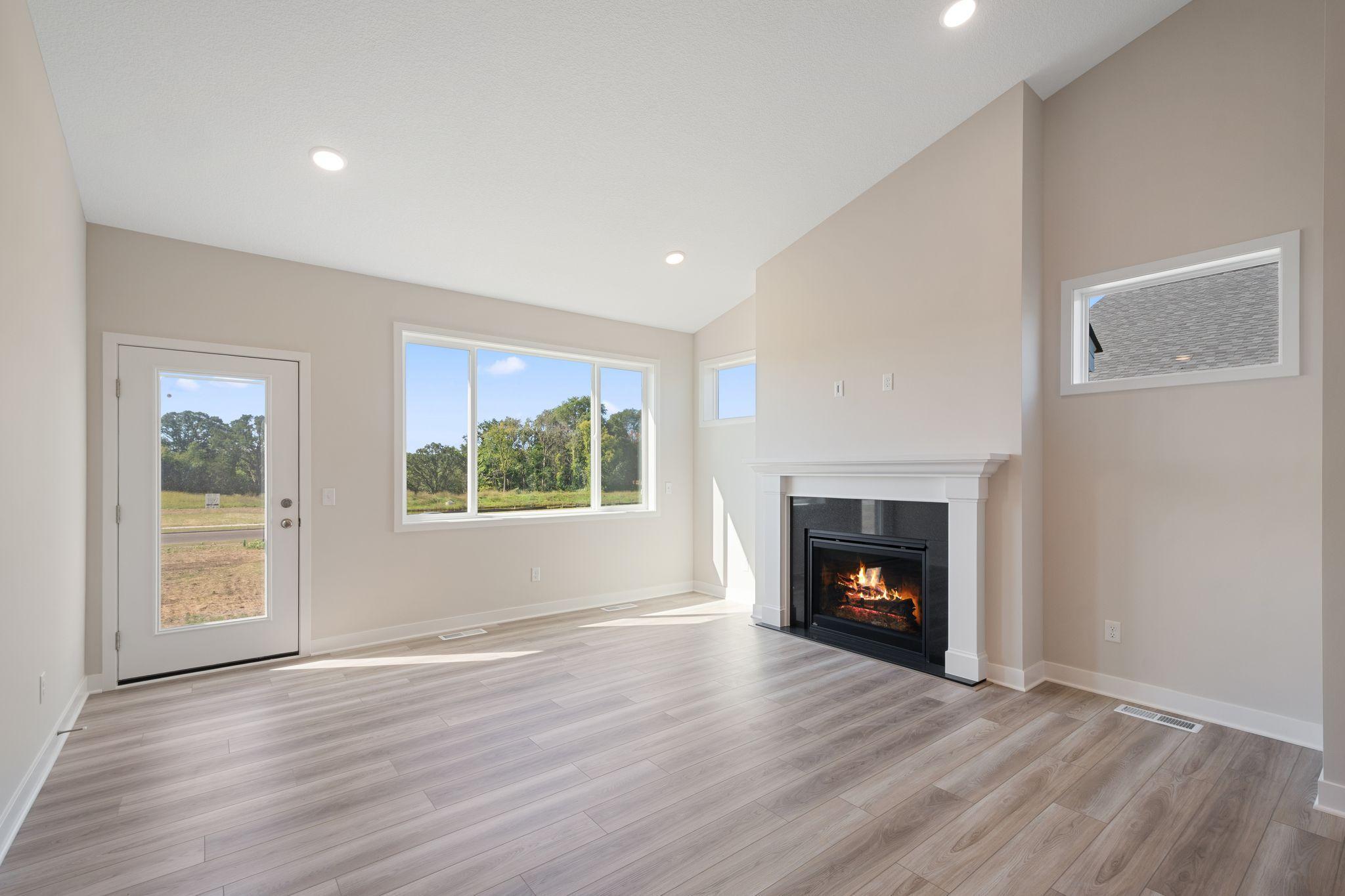 2120 Ridgepointe Drive Hastings, MN 55033 - Photo 7 of 17