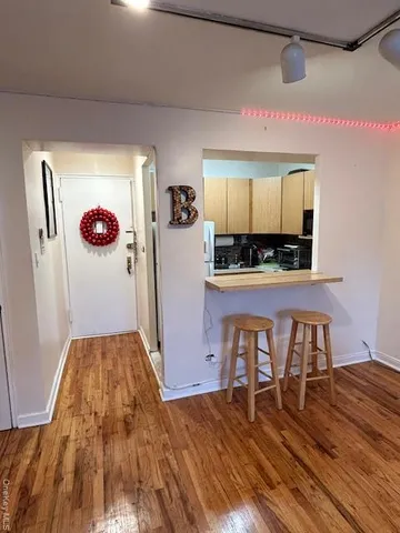 $1,950 | 75-10 Yellowstone Boulevard, Unit 4E | Rego Park