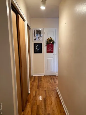 $1,950 | 75-10 Yellowstone Boulevard, Unit 4E | Rego Park