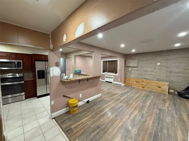 $799,900 | 2331 Neptune Avenue, Seaford, NY 11783