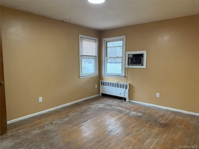 $799,900 | 2331 Neptune Avenue, Seaford, NY 11783