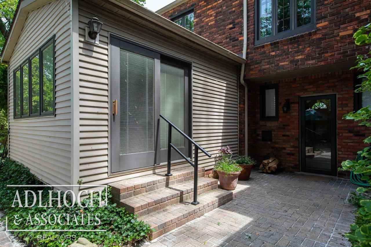 789 Pemberton Road Grosse Pointe, MI 48230 - Photo 30 of 42 50046380-29.JPG