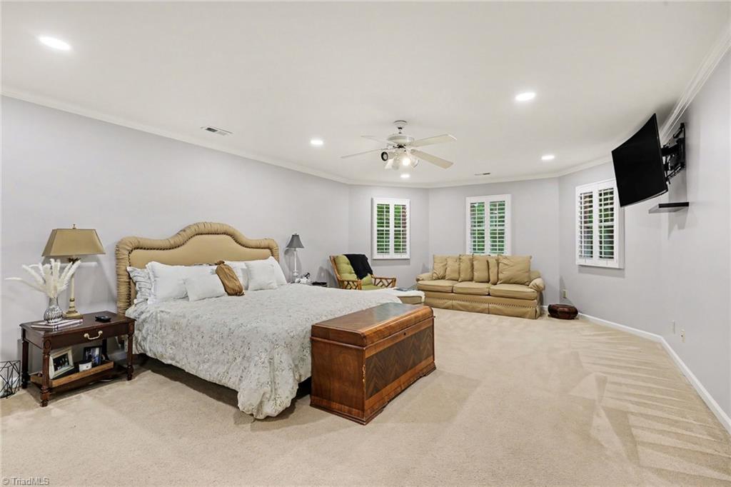 4015 Baytree Court High Point, NC 27265 - Photo 13 of 26