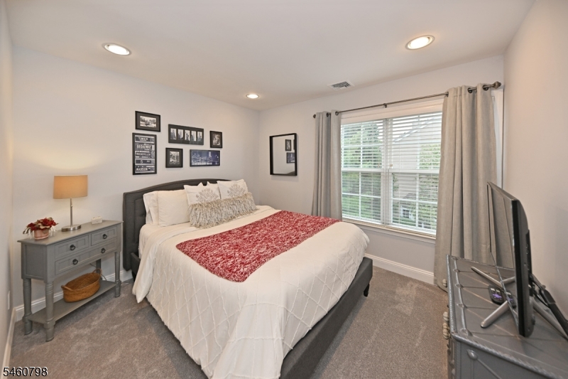 8 Hunter Road North, Unit 8 North Haledon, NJ 07508 - Photo 17 of 46 Gallery Image 17