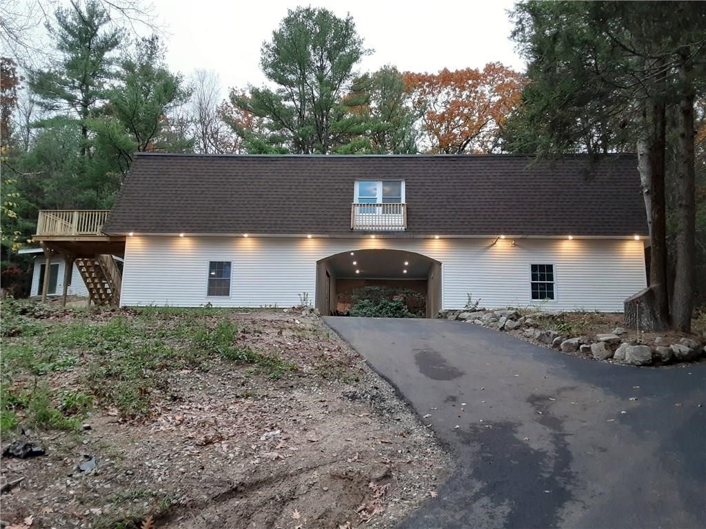 1584 Round Top Road Burrillville, RI 02830 - Photo 17 of 27